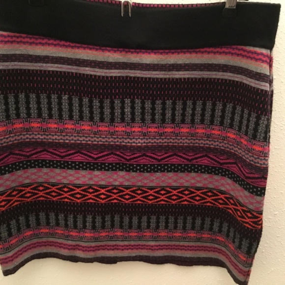 Krimson n Klover Skirt Pink Multi L - Picture 3 of 7